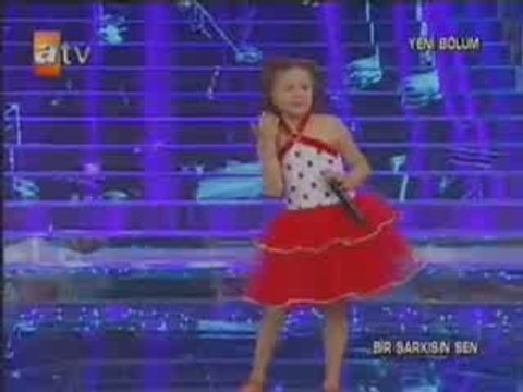 berna-10 yaş-ellerini çekip benden