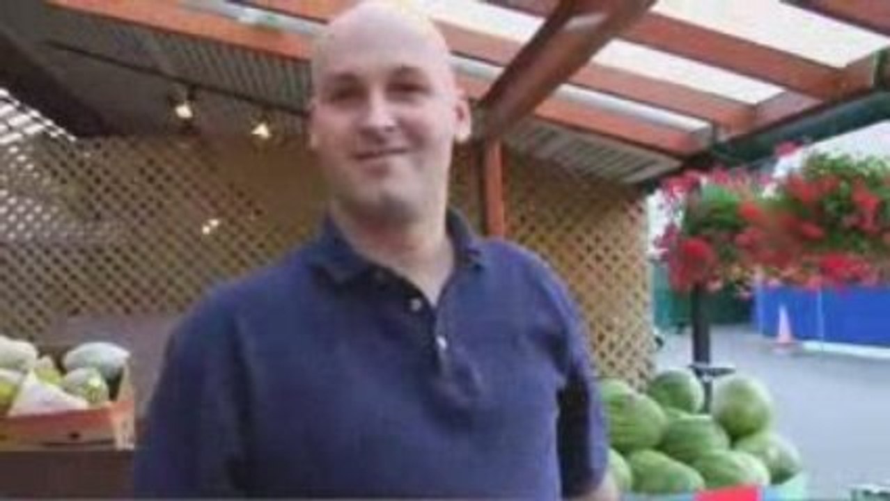 Les déchétariens au Marché Jean Talon de Montréal