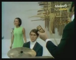 Elis Regina - upa neguinho
