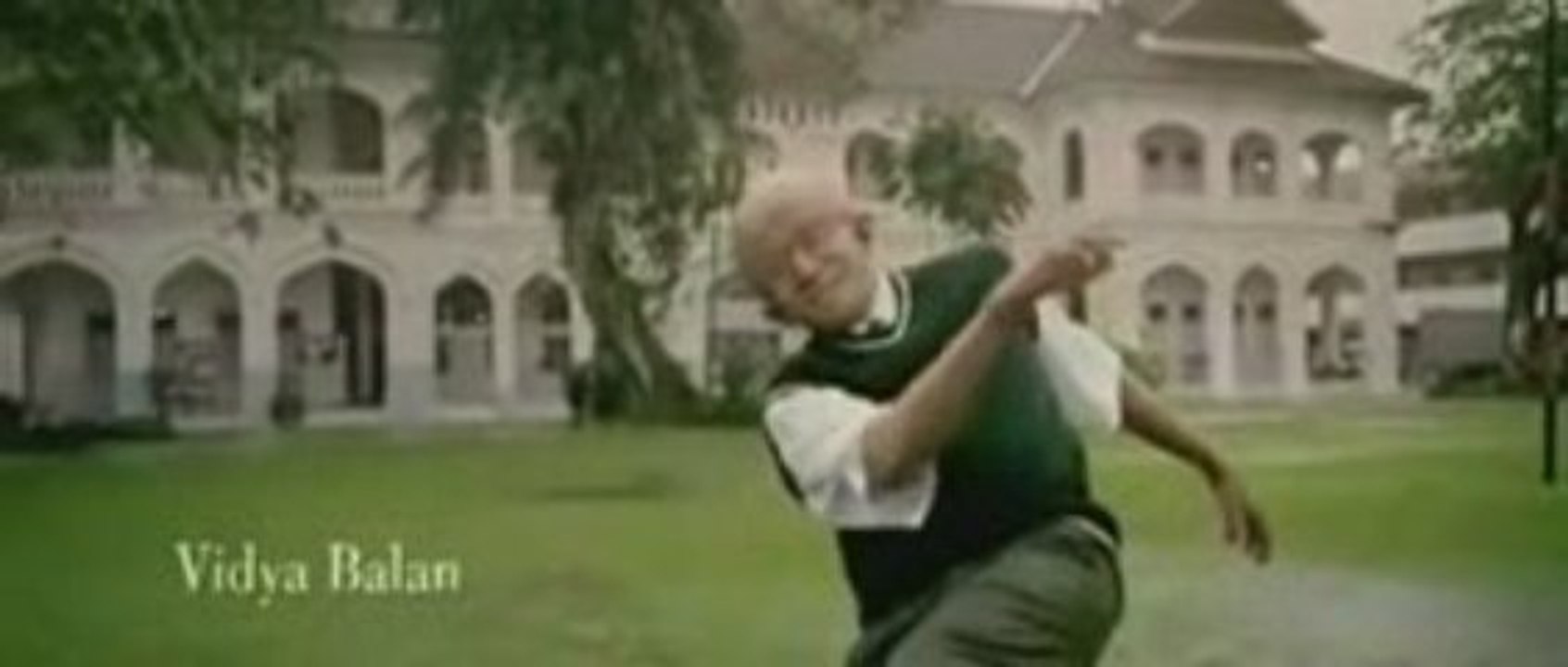 Paa First Look Promo FT Amitabh Bachchan - Musik24x7