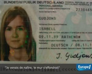 "Je venais de naître, le mur s’effondrait"