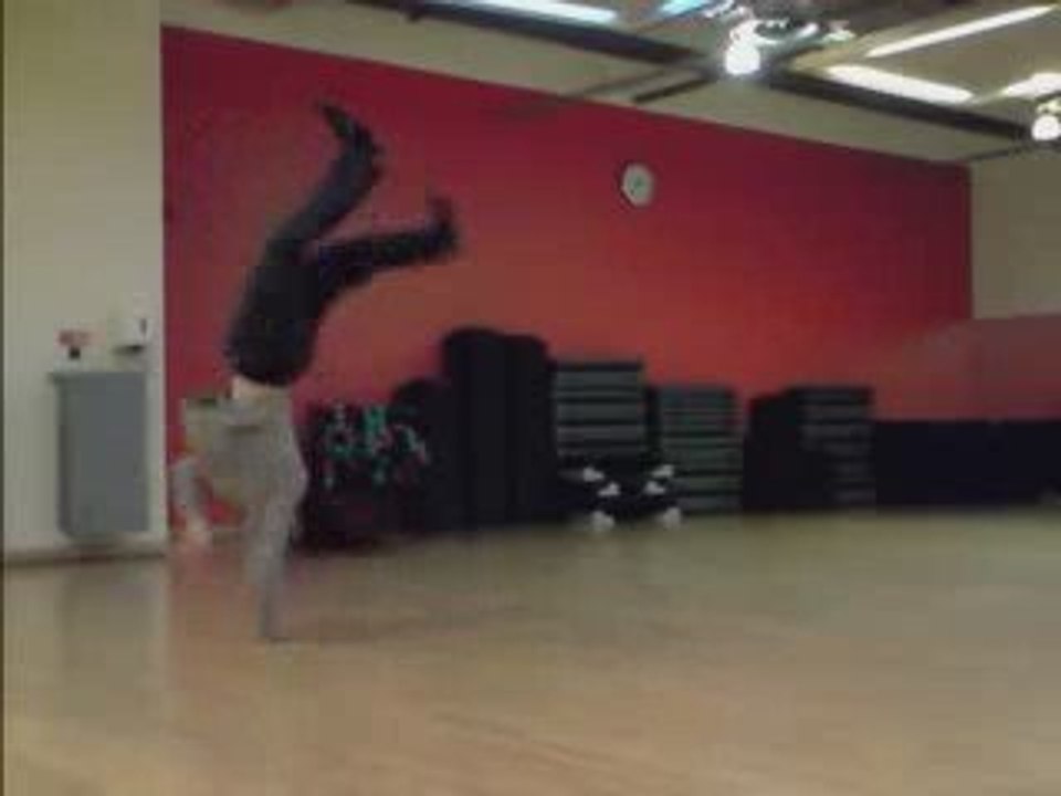 1990 - swipes - windmill combo training - ICameToDance.com