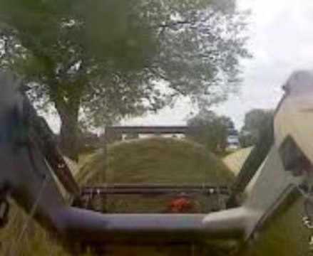 John deere 6110 avec chargeur MX T10.