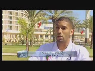 Reportage Canal+ equipe Algerie football (partie 1 sur 2)
