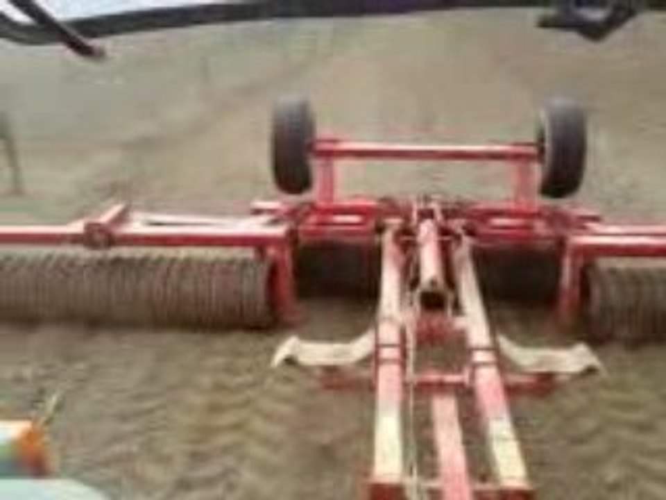 tracteur John deere 6110 et rouleau 6m50