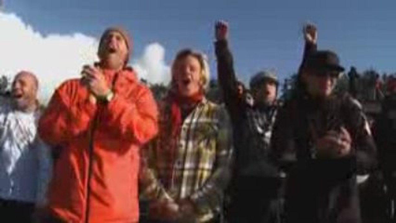 Surfing in Canada and the crunching tubes of Portugal...