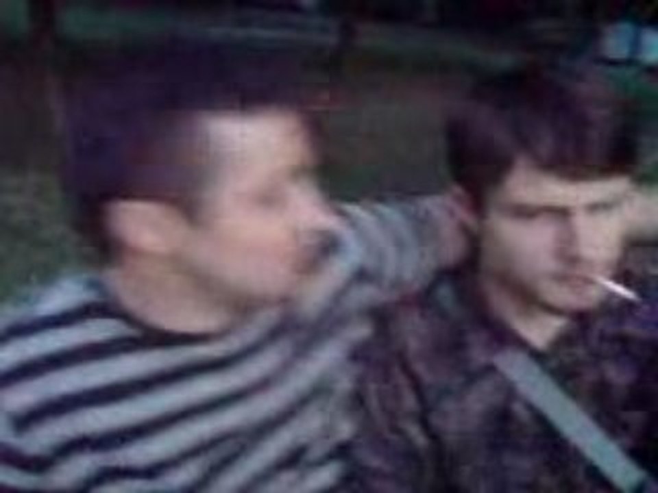 BoDiN во дворe..