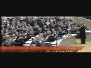 IL CROLLO DEL MURO DI BERLINO - La storia