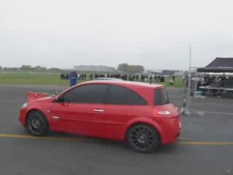 RSS5 clio v6 VS megane RS