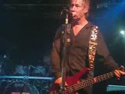 Status Quo - In The Army Now (Barakaldo 2009)