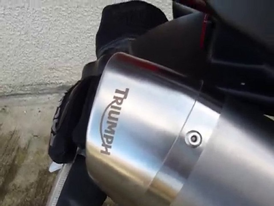 street triple R avec pots arrows PH avec chicane