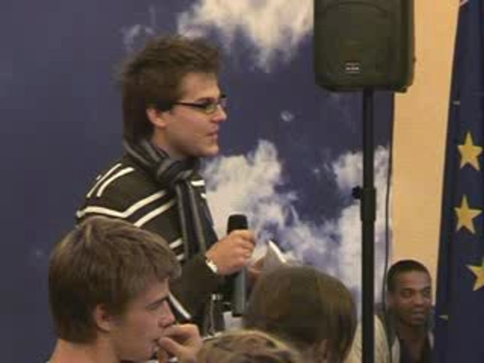 "Les jeunes ont la parole"