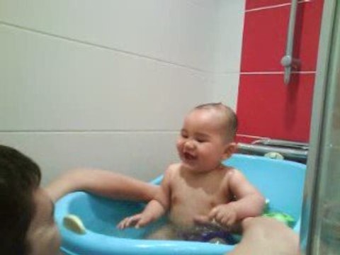 Axel rigolade avec papa