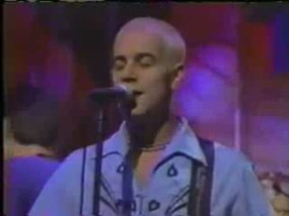 311 - Down (Live at David Letterman's show)