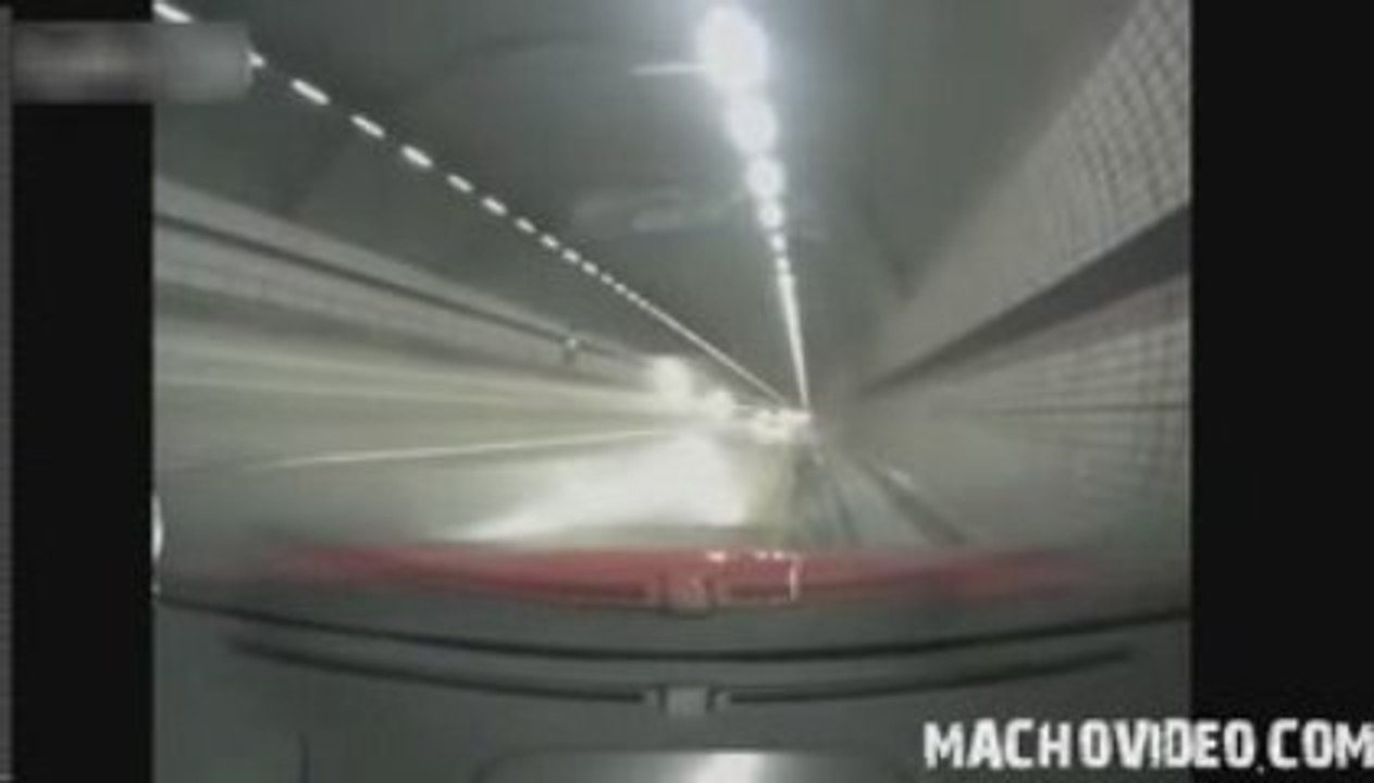 crash tunnel