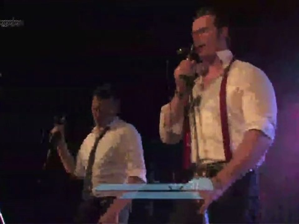 The baseballs live in concert