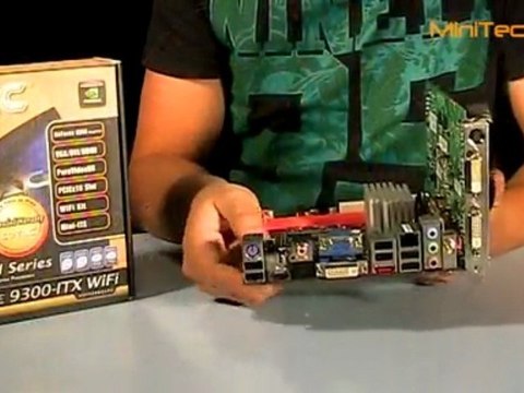 Zotac GeForce 9300-ITX WiFi Mini-ITX Mainboard (DE)