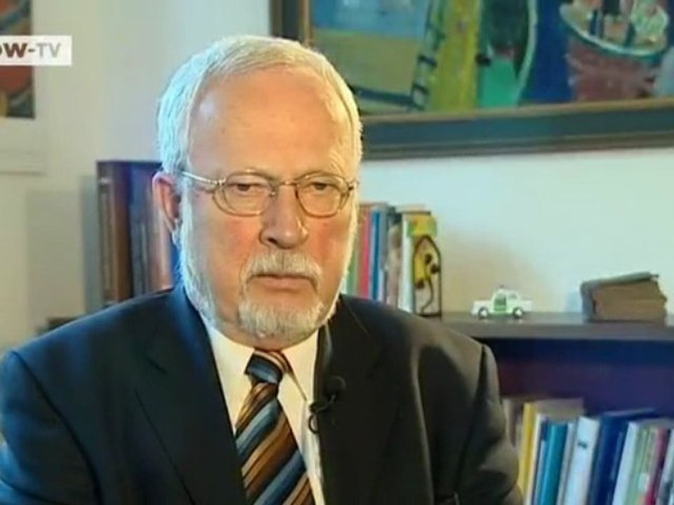 From Building the Wall to Reunification | People & Politics