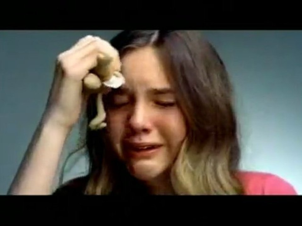 Miley Cyrus - 7 Things