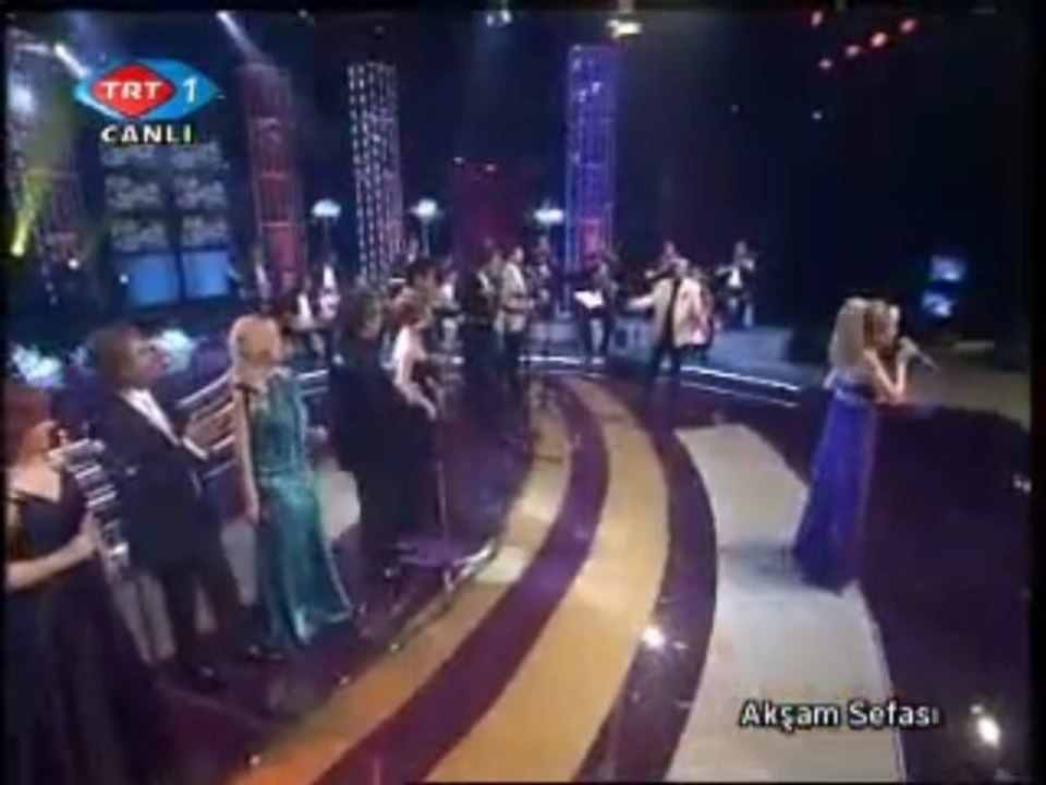 TUĞÇE PALA  & OLANLAR OLDU BANA