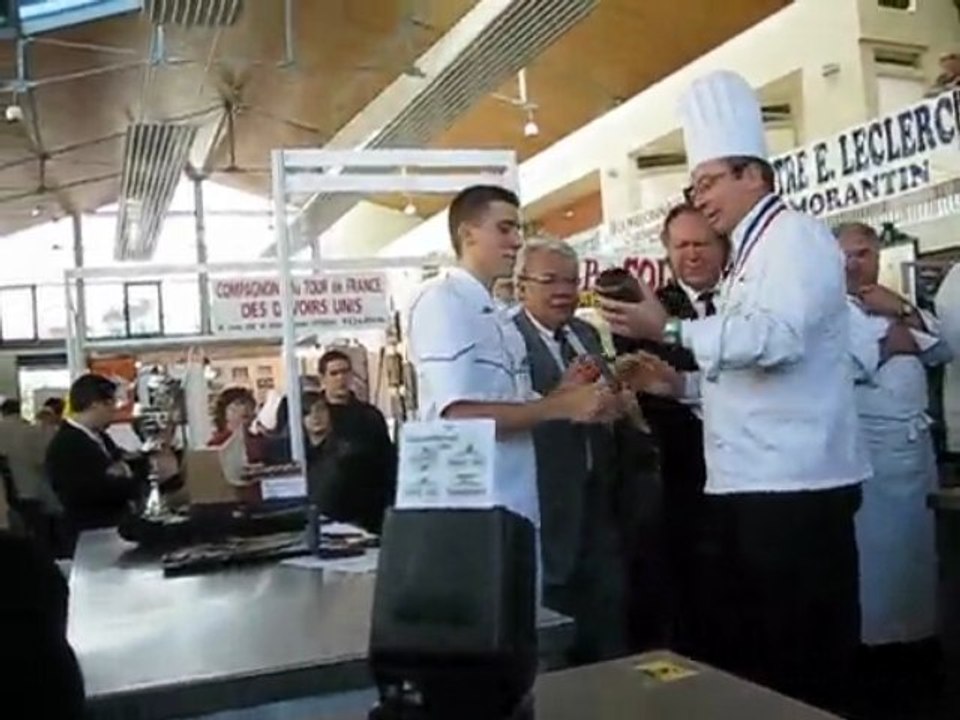 trophée la salamandre présider par J-Y Leuranguer(Fouquets)