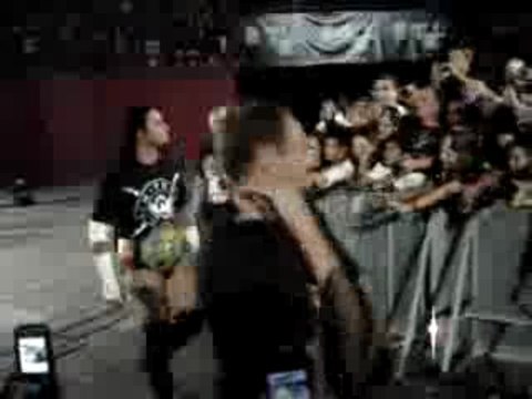 SMACKDOWN VS ECW BERCY 2009 ENTREE DE CM PUNK