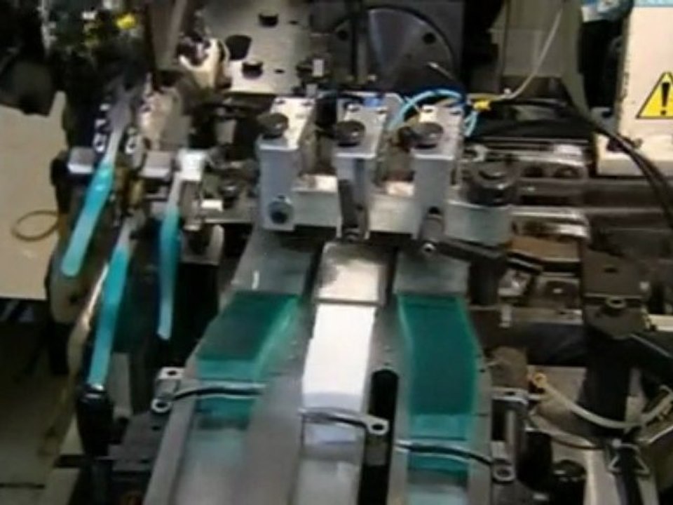 DİŞ FIRÇASI YAPIMI(DİSCOVERY CHANNEL)