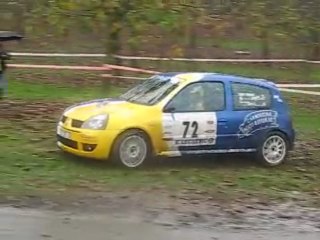 sortie de route clio 2 rallye de la noix 2009