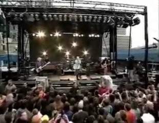 R E M-Losing My Religion-(live)