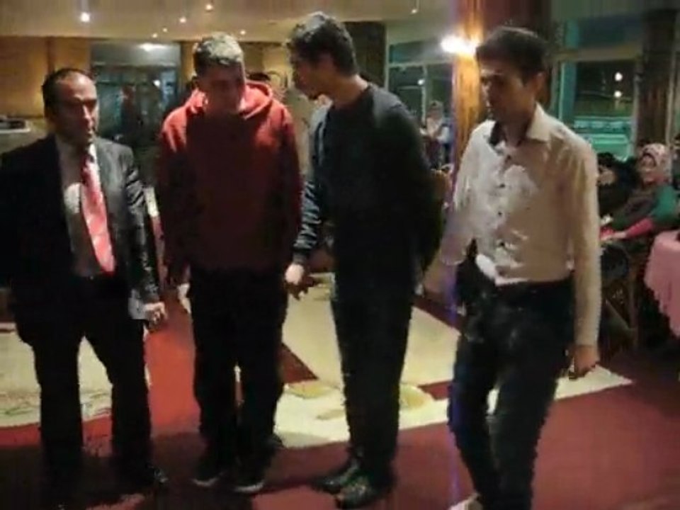 21.11.2009 Unikaradeniz Eğlence Kemençe İkiayak