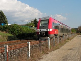 TER NIMES GENOLHAC + CLERMONT MARSEILLE 22 03 09