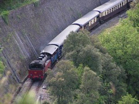 Train à Vapeur des Cévennes dans la vallée Cévennole