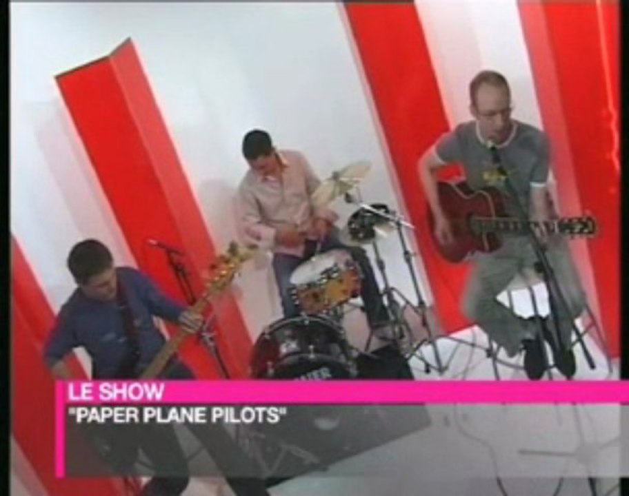 Paper Plane Pilots - Useless live acoustique