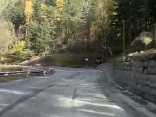 sortie de Colmars, direction le col d'allos.