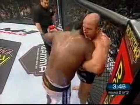 (08.11.2009)Фёдор Емельяненко- Роджерс emelianenko - rogers