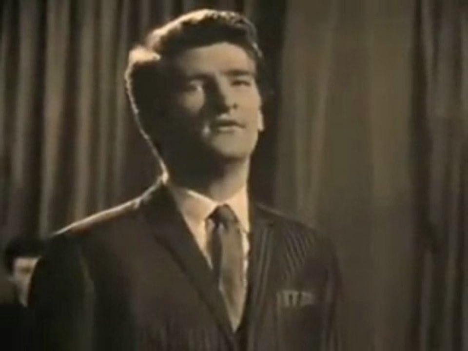 Eddy Mitchell - Toujours un Coin qui me Rappelle