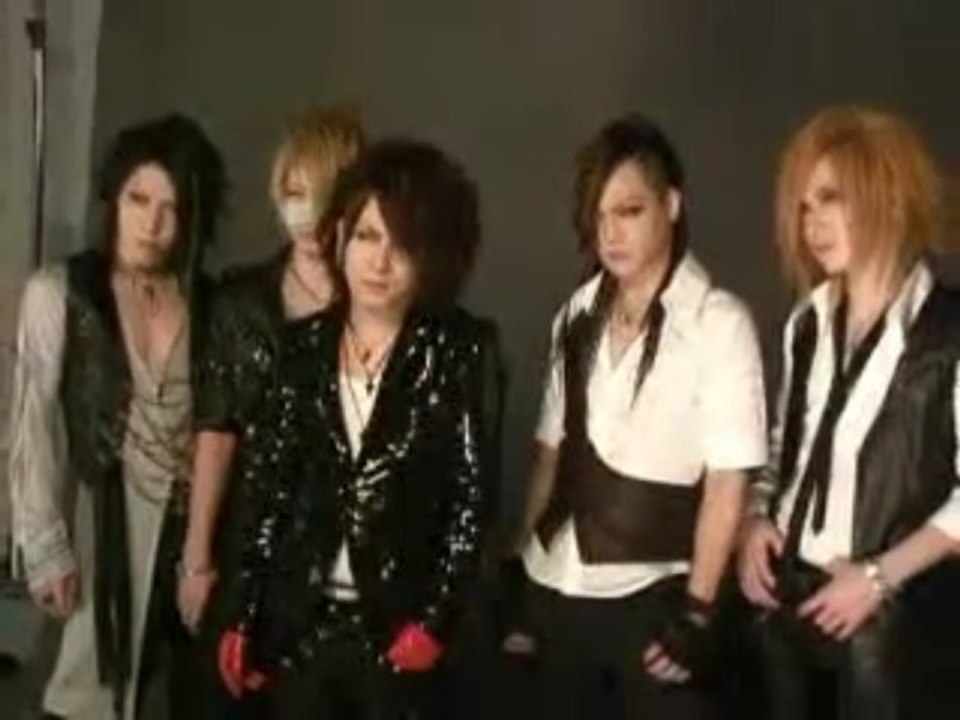 the GazettE - Photoshoot and Kai's comment