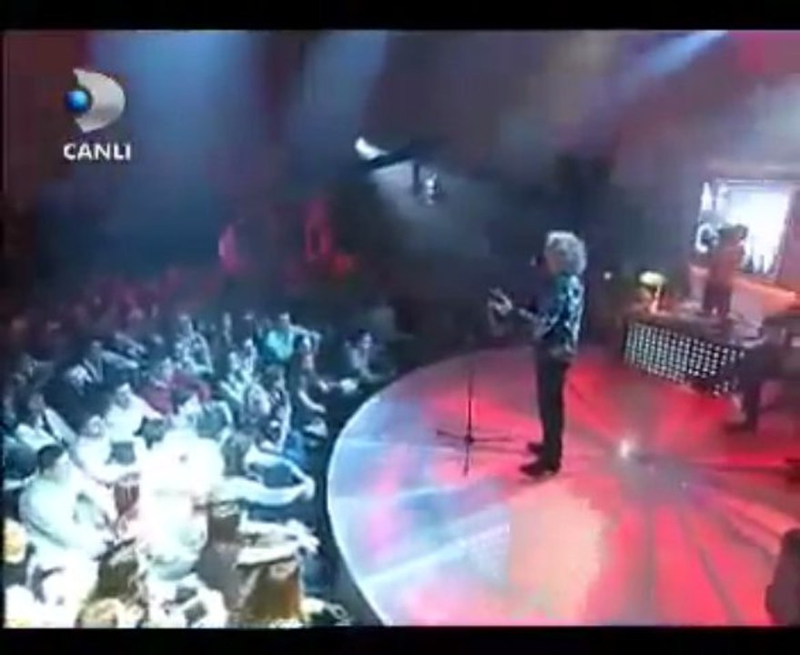 Yeni Türkü - Olmasa Mektubun (www.turkcerock.net)