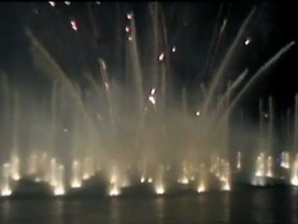 Spectacle sur les eaux du bassin d'Austerlitz à Strasbourg