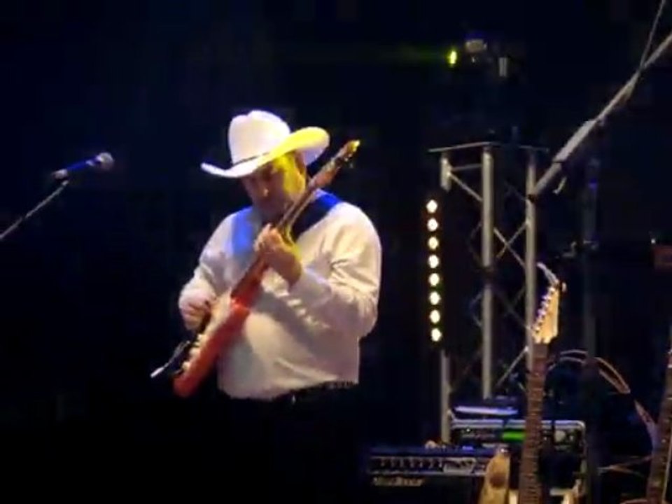 BILLY CURTIS A CALAIS