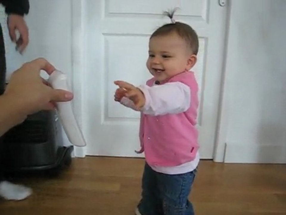 Les premiers petits pas de Mélyne