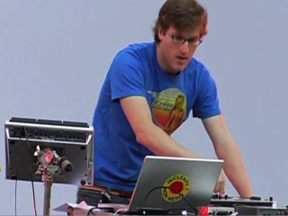 Squid & The Stereo - "Gothic Karaoke" / Festival Silhouette