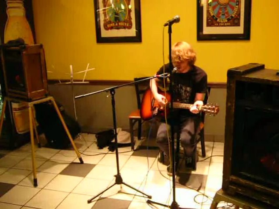 Open Mic at Big Apple Bagel (November 9th, 2009)