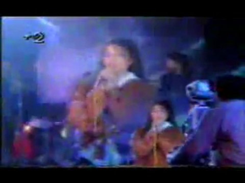 Aşkın nur yengi Başka bir şey