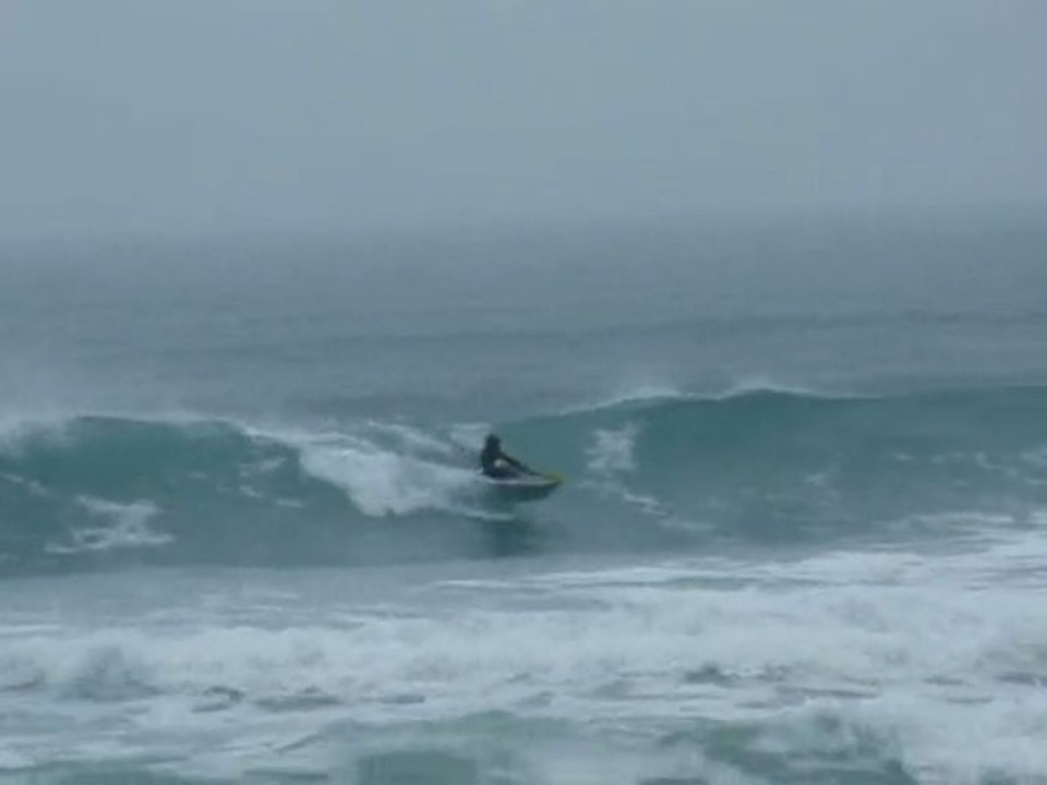 Wave ski séssion à la Baie des trépassés