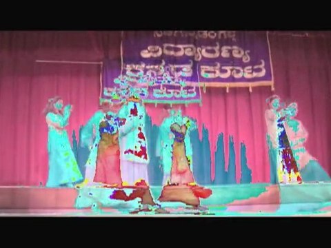 VIDYARANYA KANNADA KOOTA: DEEPAWALI 2009: DANCE MEDLEY