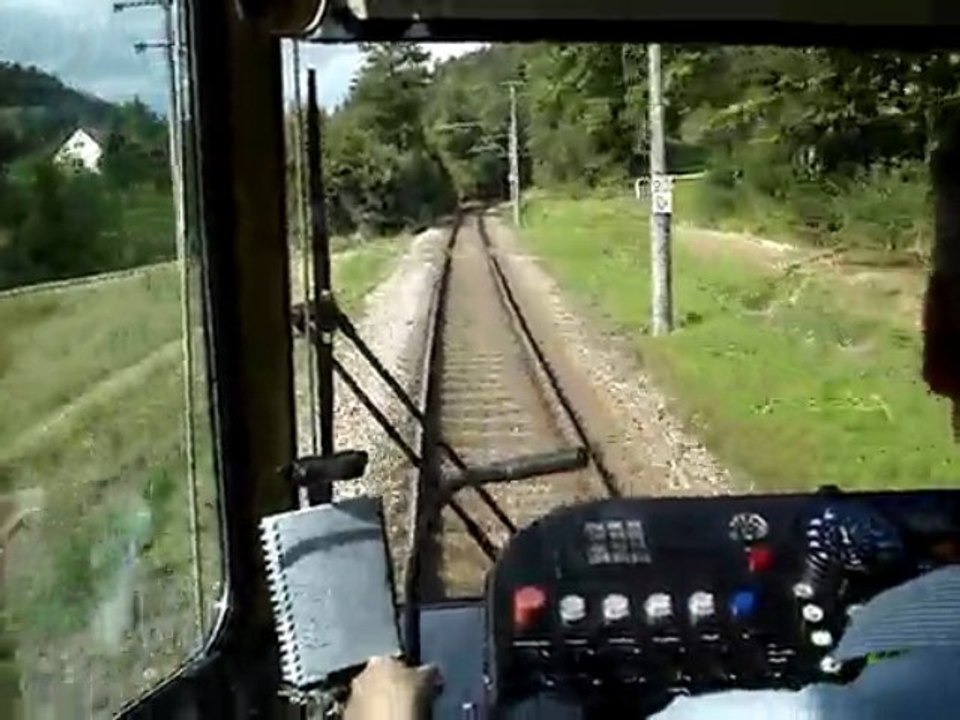 D - Karlsruhe - le Tram - Train