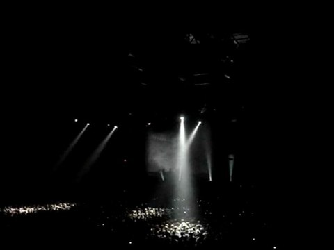 intro concert indochine