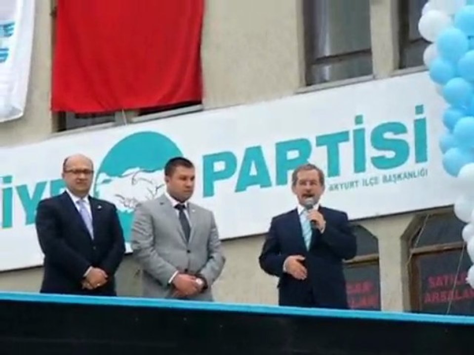 Abdüllatif Şener Akyurt