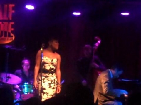 Ηαlf Note Jazz Club 2009 - China Moses Live